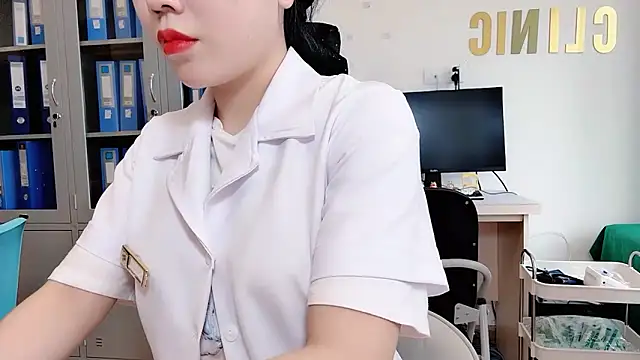 Snapshot of Meilian2021 chatting on November 8, 2025, 5:18 am Meilian2021 online show from November 8, 2025, 5:18 am