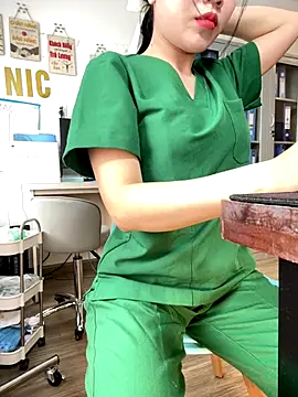 Snapshot of Meilian2021 chatting on December 23, 2025, 4:10 am Meilian2021 online show from December 23, 2025, 4:10 am