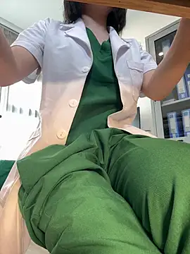 Snapshot of Meilian2021 chatting on April 16, 2026, 3:40 am Meilian2021 online show from April 16, 2026, 3:40 am