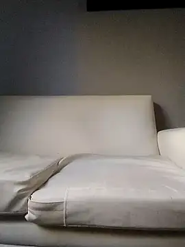 Snapshot of E_f chatting on October 7, 2025, 10:56 am E f online show from October 7, 2025, 10:56 am