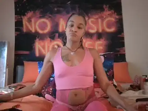 EnticingAaliyah online show from December 12, 2024, 4:21 pm