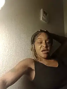 EnticingAaliyah online show from March 24, 2026, 2:16 am