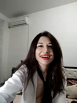 RebeccaNice online show from March 18, 2025, 3:53 pm