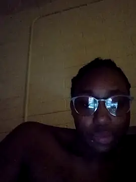 Xochillovemoney2 online show from April 8, 2026, 3:56 pm