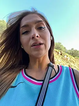 Snapshot of StracciaStella- chatting on March 28, 2026, 4:50 pm StracciaStella- online show from March 28, 2026, 4:50 pm