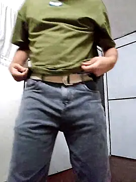 shakir12340 online show from December 21, 2025, 12:56 pm