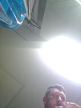 ktmtom247 online show from September 16, 2025, 2:56 am