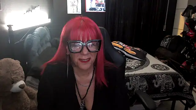 Snapshot of diavo72 chatting on July 22, 2026, 7:49 pm diavo72 online show from July 22, 2026, 7:49 pm