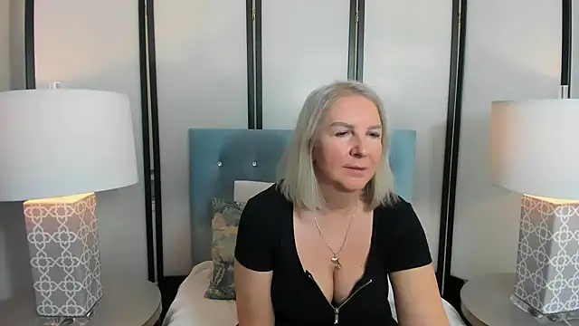 EricaTop online show from January 9, 2025, 7:50 pm