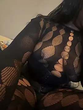 Snapshot of MochaMonroe chatting on February 7, 2026, 10:46 pm MochaMonroe online show from February 7, 2026, 10:46 pm