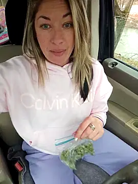  NinaLuvSins  online show from March 7, 2026, 7:33 pm