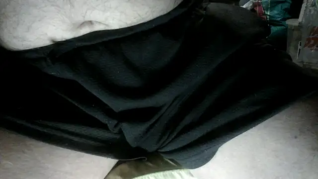 russtee online show from October 31, 2025, 5:03 pm