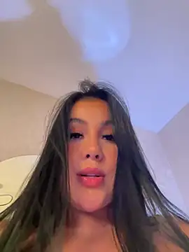 Snapshot of adrianalobo chatting on February 12, 2025, 1:09 am adrianalobo online show from February 12, 2025, 1:09 am