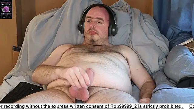 rob99999 2 online show from March 11, 2025, 10:53 pm