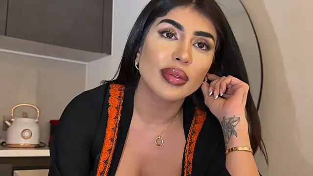 Snapshot of ArabicBarbie chatting on April 12, 2026, 11:43 pm ArabicBarbie online show from April 12, 2026, 11:43 pm