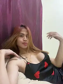 Snapshot of _FoxyFlair chatting on October 28, 2025, 4:53 pm  FoxyFlair online show from October 28, 2025, 4:53 pm