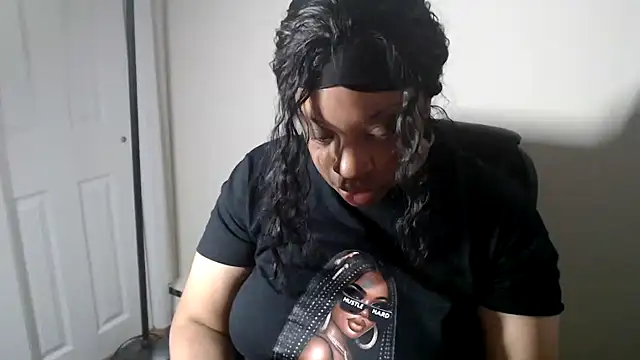 Sexymona1218 online show from March 15, 2026, 9:43 pm