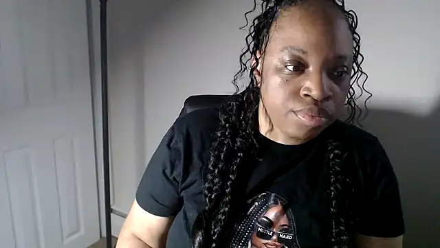 Snapshot of Sexymona1218 chatting on May 7, 2026, 10:31 am Sexymona1218 online show from May 7, 2026, 10:31 am