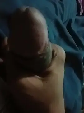 Snapshot of desiboy1101 chatting on February 14, 2026, 7:32 pm desiboy1101 online show from February 14, 2026, 7:32 pm