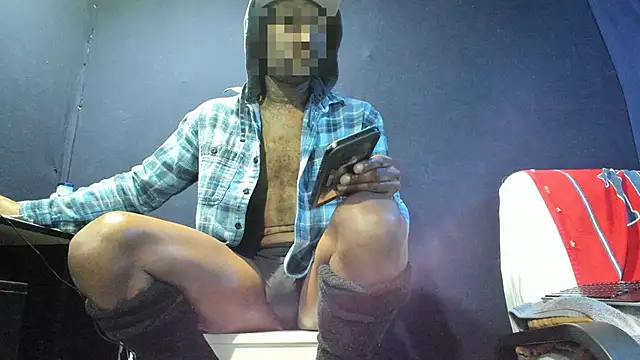 iBreakHeartz online show from December 24, 2024, 6:28 pm