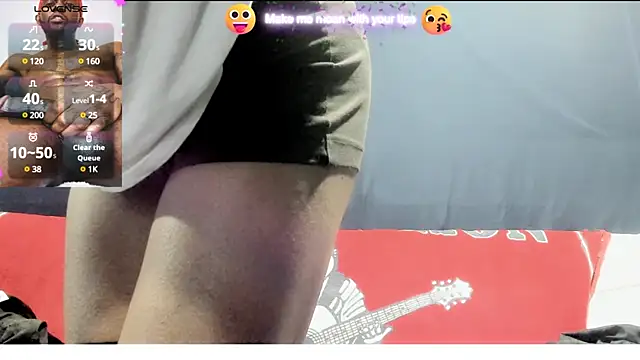 iBreakHeartz online show from December 26, 2024, 5:30 pm