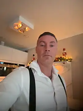 Snapshot of Pervert8282 chatting on November 15, 2025, 1:29 pm Pervert8282 online show from November 15, 2025, 1:29 pm