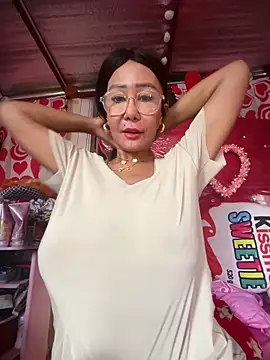 sweetieme online show from April 10, 2026, 2:17 am