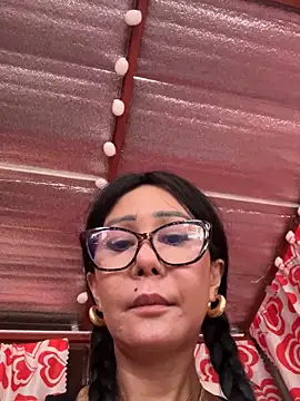 sweetieme online show from May 20, 2026, 7:36 am