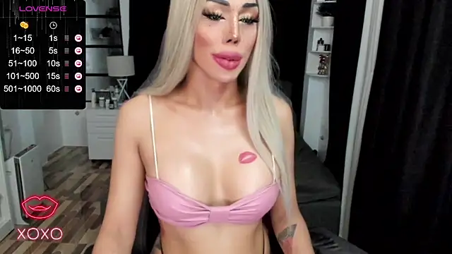 Forever MissCandace online show from September 27, 2025, 8:47 pm