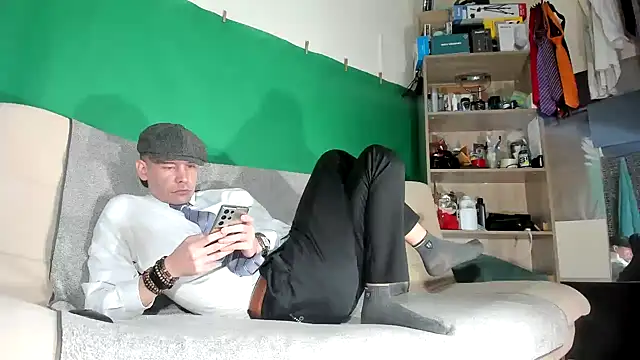 viraglaci18xh online show from March 6, 2026, 3:41 pm