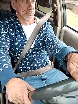 Biknight online show from October 28, 2025, 8:44 pm