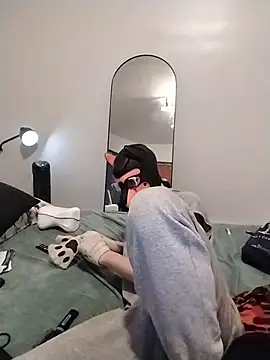 DerrickDigBick online show from November 9, 2025, 8:45 am