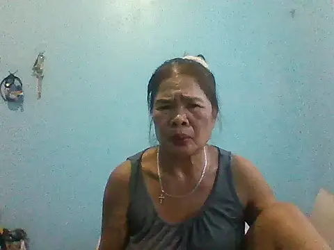 Snapshot of sexylizzy4u chatting on May 31, 2026, 5:48 am sexylizzy4u online show from May 31, 2026, 5:48 am
