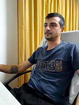 Snapshot of Cipribuddy chatting on October 19, 2025, 8:53 pm Cipribuddy online show from October 19, 2025, 8:53 pm