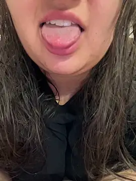 Jane BBW online show from May 19, 2026, 4:19 am