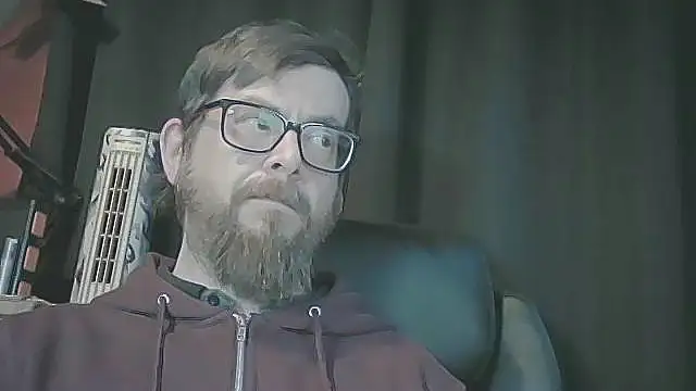 Snapshot of mole800 chatting on April 4, 2026, 11:46 pm mole800 online show from April 4, 2026, 11:46 pm