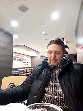 Pokaz2020 online show from February 10, 2025, 8:42 pm