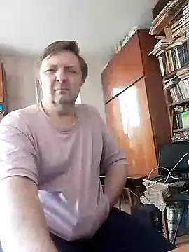 Snapshot of Pokaz2020 chatting on July 16, 2026, 1:39 pm Pokaz2020 online show from July 16, 2026, 1:39 pm