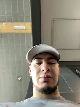 Dimitri Colleman online show from December 11, 2024, 5:37 pm