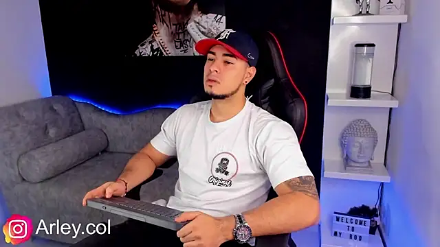 Dimitri Colleman online show from December 14, 2024, 5:18 am