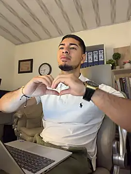 Snapshot of Dimitri_Colleman chatting on July 19, 2026, 3:05 pm Dimitri Colleman online show from July 19, 2026, 3:05 pm