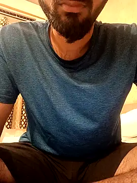 Babboy 24 online show from March 12, 2025, 7:17 pm