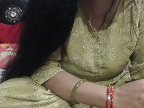 prettyindiandoll online show from April 8, 2026, 6:35 am