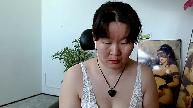 Snapshot of Akira_xx chatting on February 8, 2025, 4:36 am Akira xx online show from February 8, 2025, 4:36 am