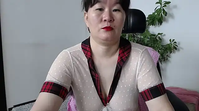 Snapshot of Akira_xx chatting on September 22, 2025, 2:24 am Akira xx online show from September 22, 2025, 2:24 am