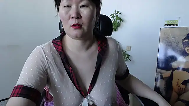 Akira xx online show from February 15, 2026, 7:51 am