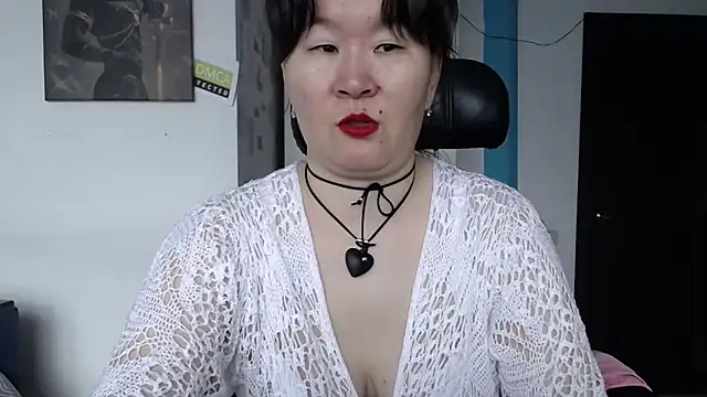 Akira xx online show from March 16, 2026, 3:01 am