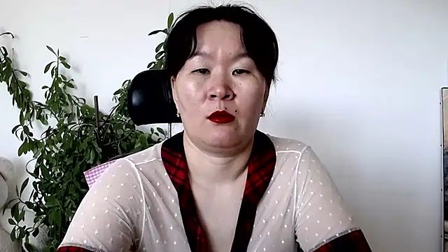 Akira xx online show from June 3, 2026, 2:25 am