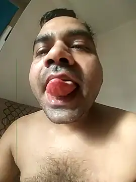 sexyadamsexy online show from May 23, 2026, 2:06 am