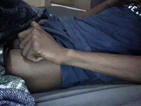 Snapshot of FiringTaurus chatting on November 8, 2025, 8:07 pm FiringTaurus online show from November 8, 2025, 8:07 pm